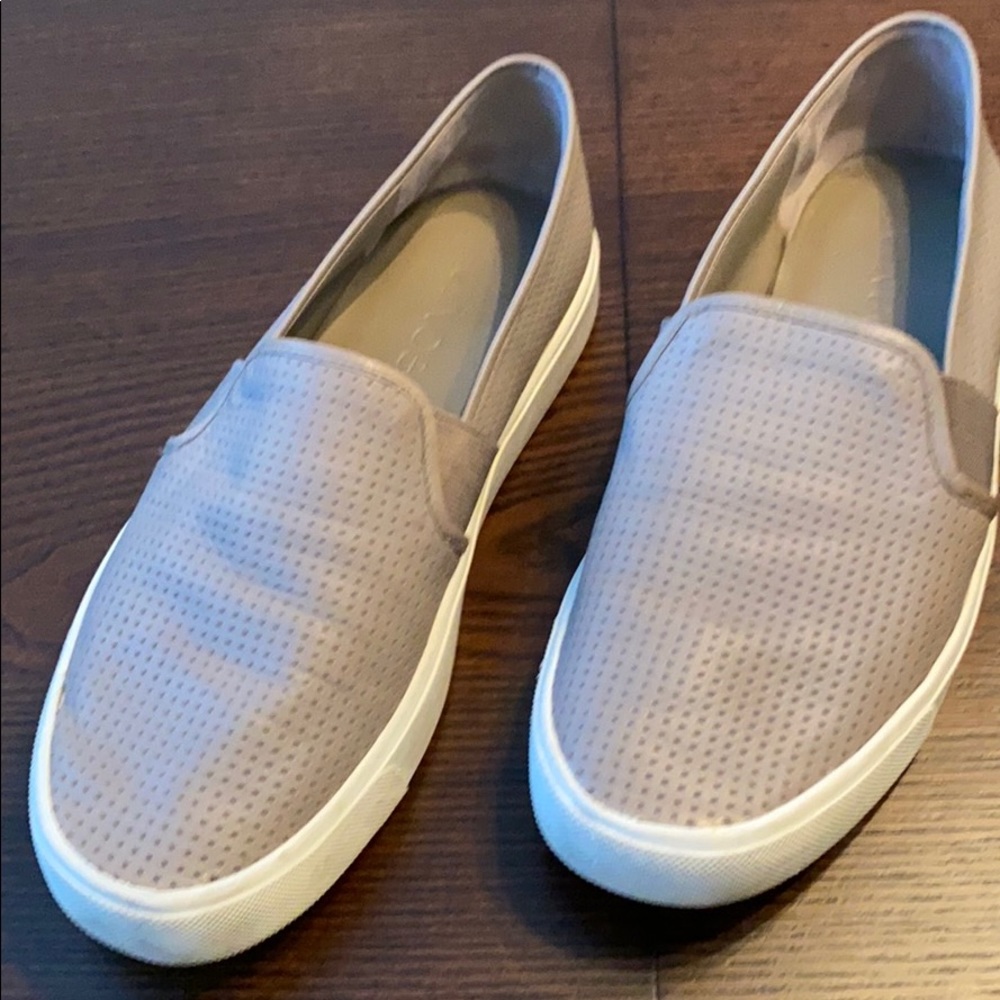 Vince Blair Slip-on Sneaker 6M (fit like 7M)